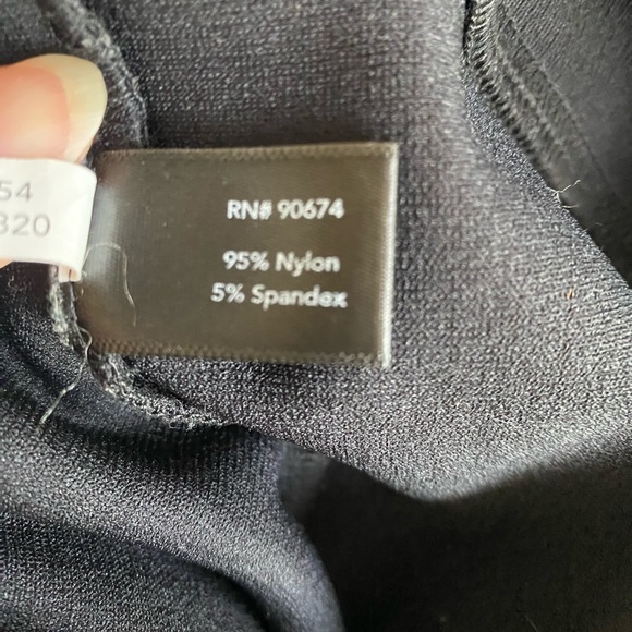 BOSTON PROPER black, flat front travel pants. Size XS - Picture 6 of 6